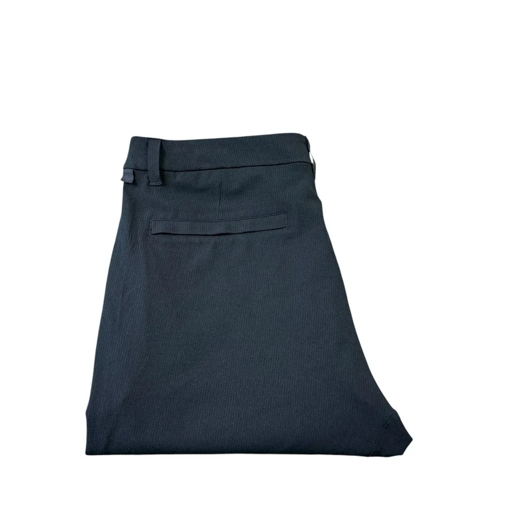 Lululemon Black Ventlight Performance Mens Pants 36x32 Chino LM5AF6S